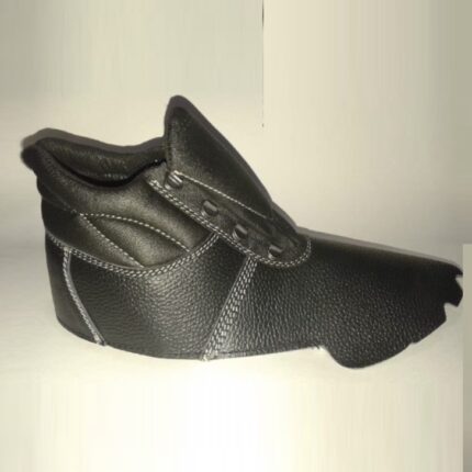 Semi-finished footwear (uppers)